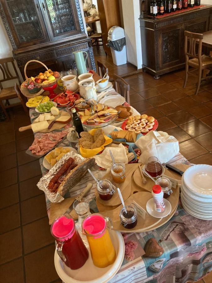 Campo Di Carlo Guest House Sassetta Luaran gambar