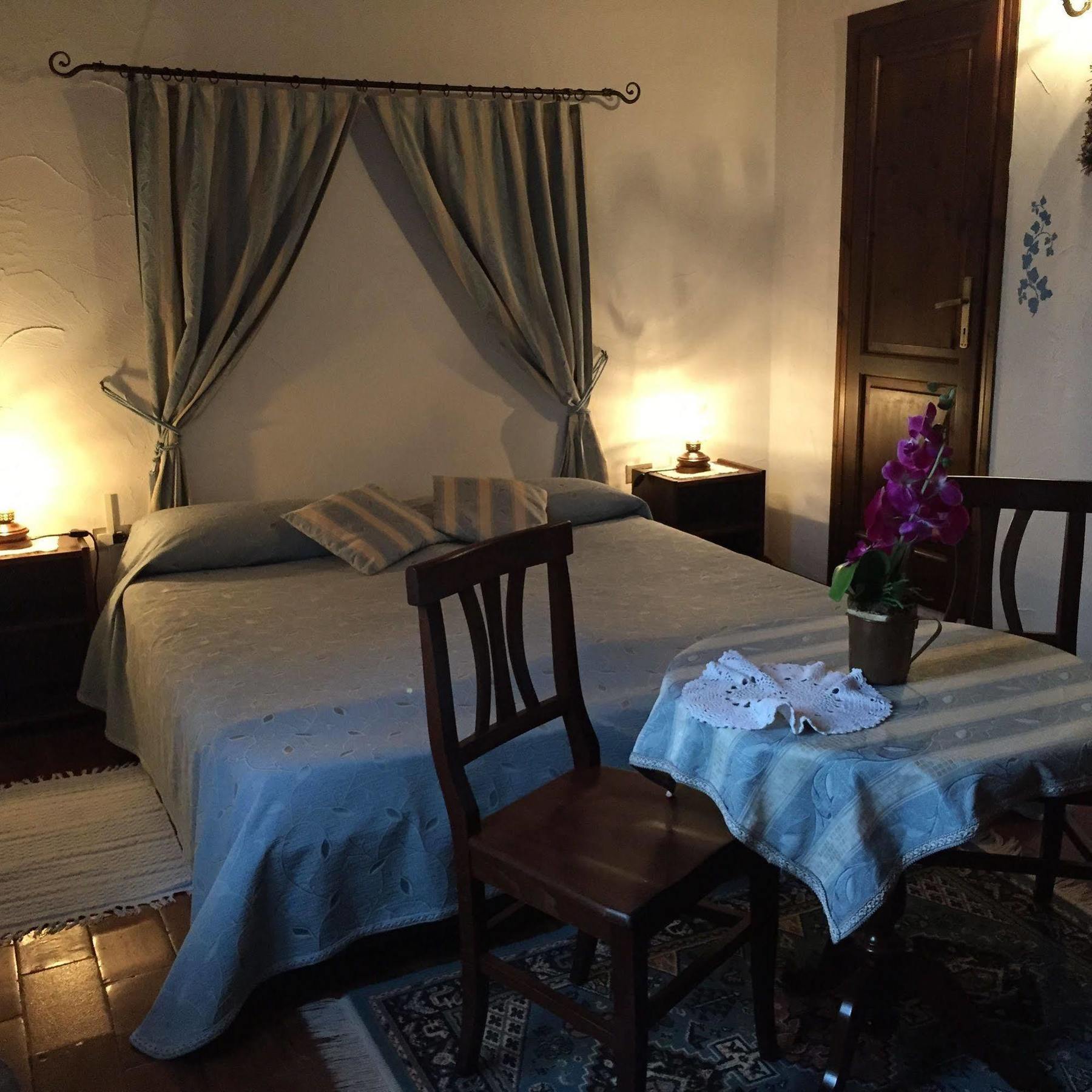 Campo Di Carlo Guest House Sassetta Luaran gambar